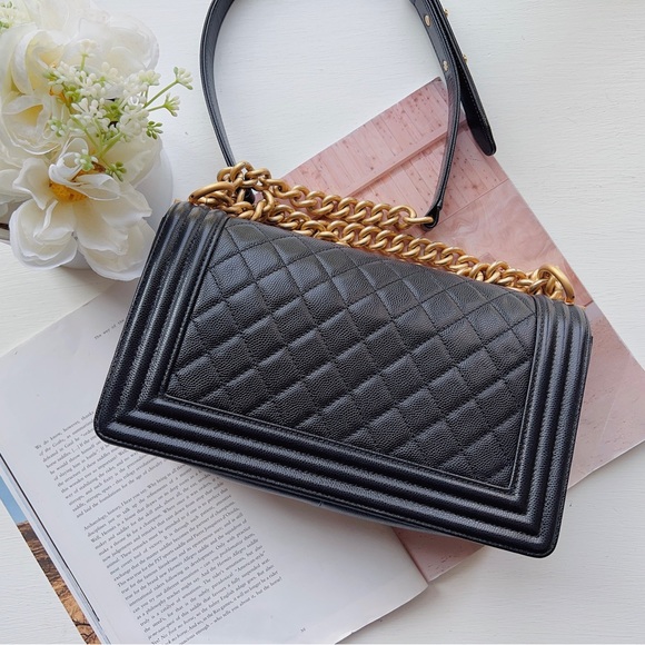 Chanel Black Caviar Old Medium Boy Bag - Picture 2 of 6